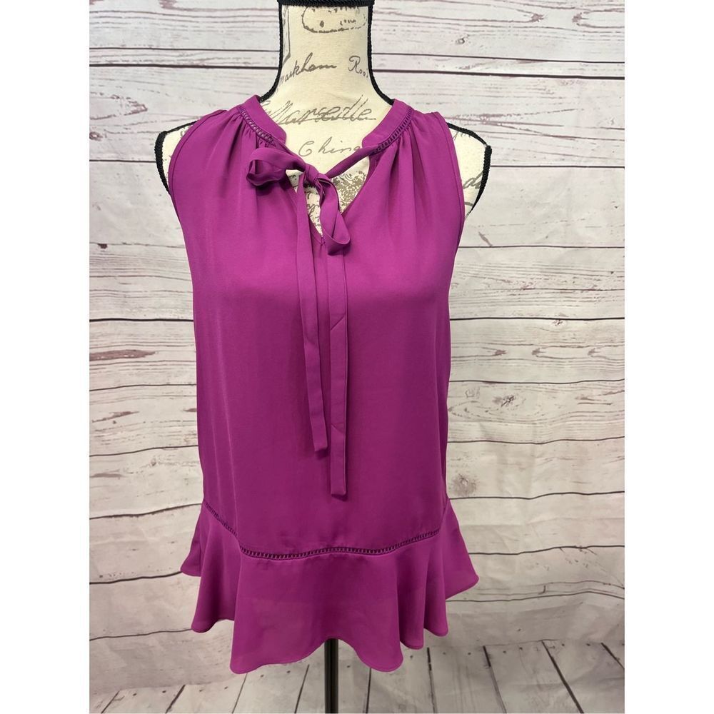 Mossimo XS‎ magenta sleeveless blouse